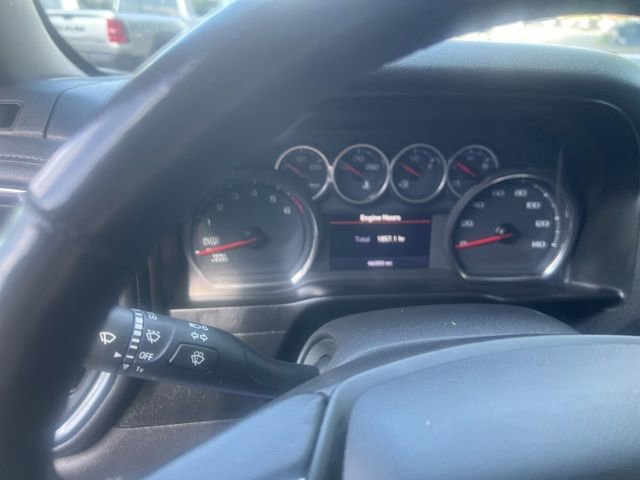 Used 2021 Chevrolet Silverado 1500 LT Trail Boss w/ Convenience Package II AWD/4WD image 17
