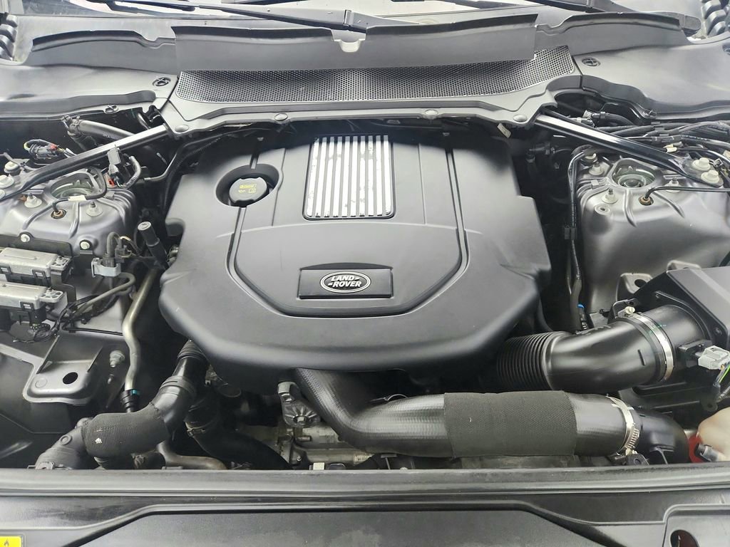 Used 2020 Land Rover Discovery HSE image 44