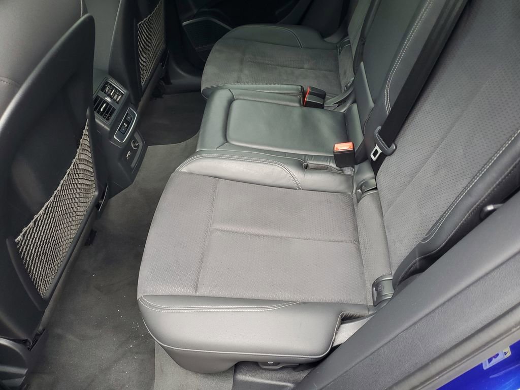 Used 2022 Audi SQ5 Premium Plus image 9