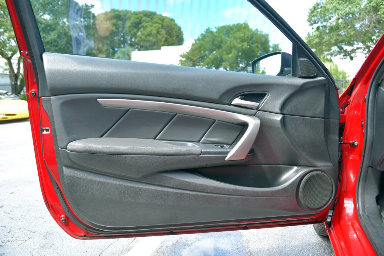 Used 2009 Honda Accord EX-L image 10