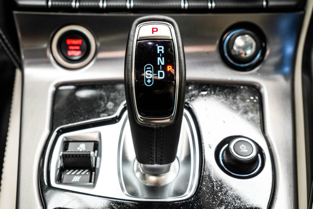 Used 2024 Jaguar F-TYPE R AWD/4WD image 25
