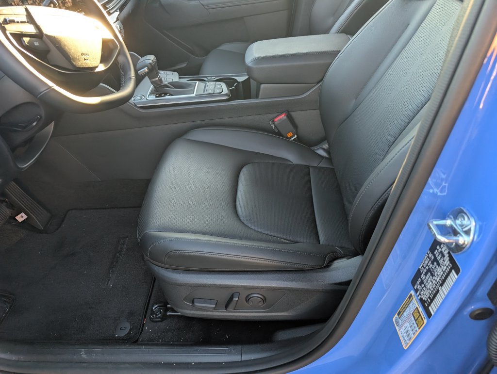 New 2026 Kia Sportage EX FWD image 19