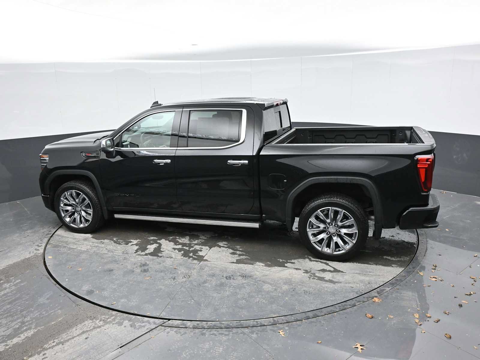 New 2026 GMC Sierra 1500 Denali AWD/4WD image 26