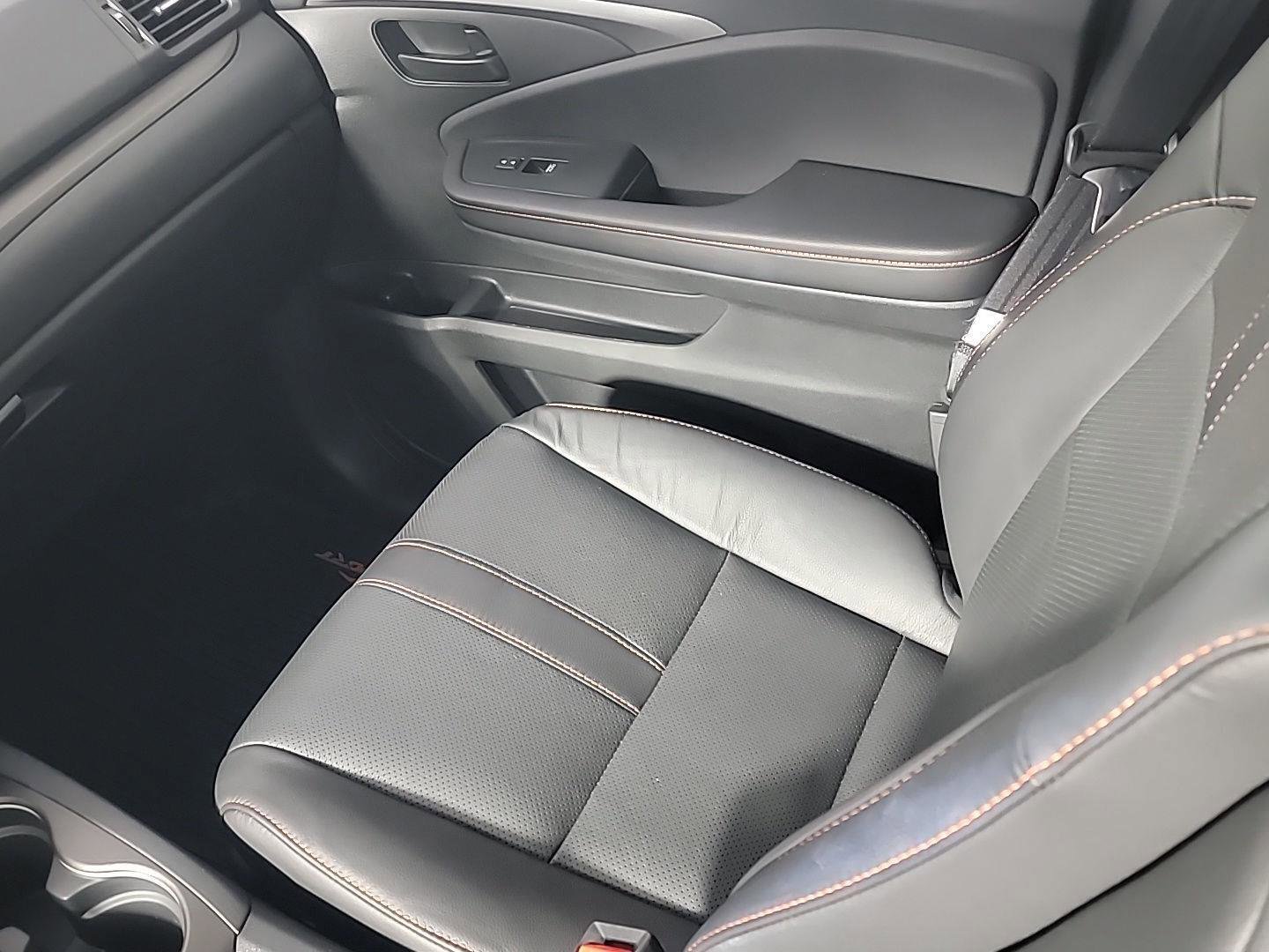 Certified 2022 Honda Passport TrailSport image 23