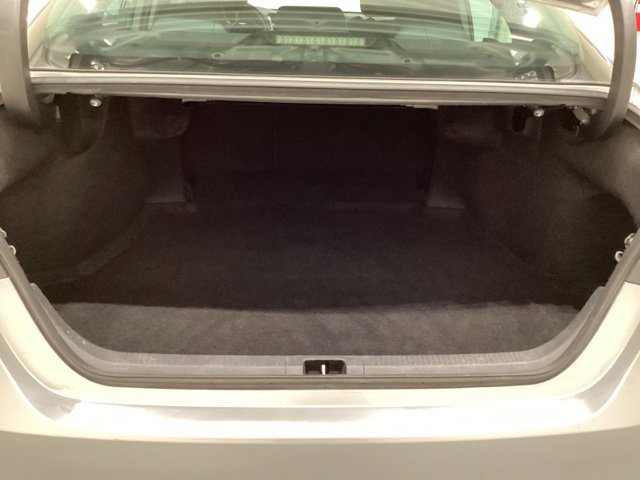 Used 2024 Toyota Camry LE FWD image 28