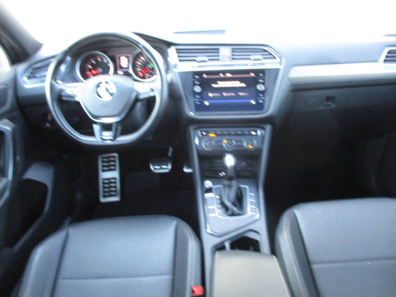 Used 2021 Volkswagen Tiguan SE R-Line FWD image 79