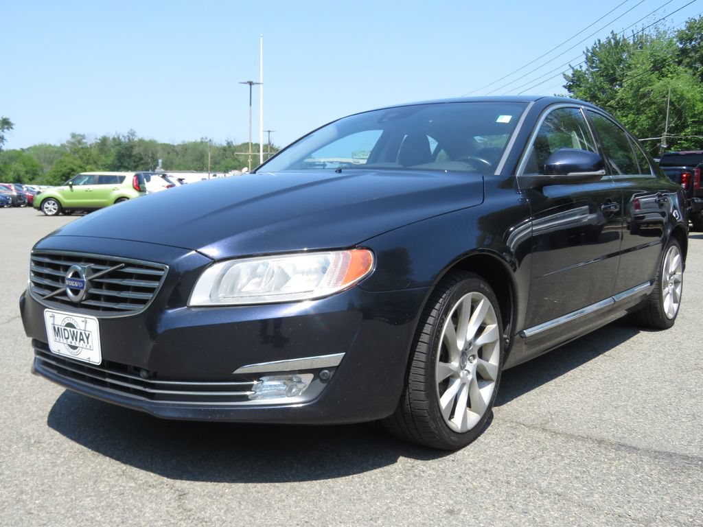 Used 2016 Volvo S80 T5 w/ Convenience Package