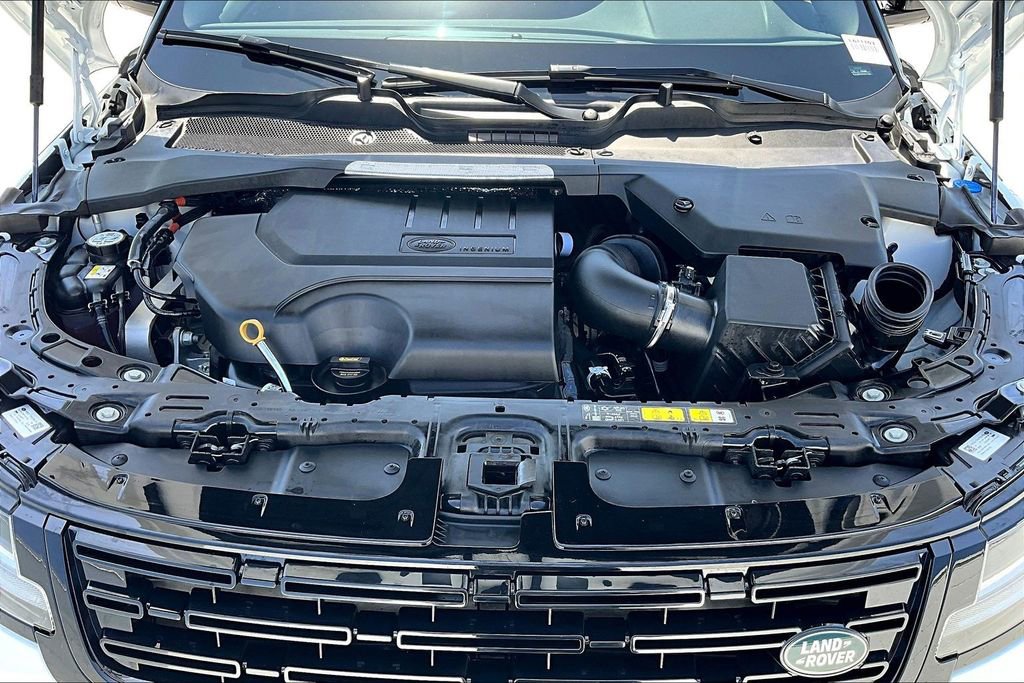 Certified 2026 Land Rover Range Rover Evoque S AWD/4WD image 28