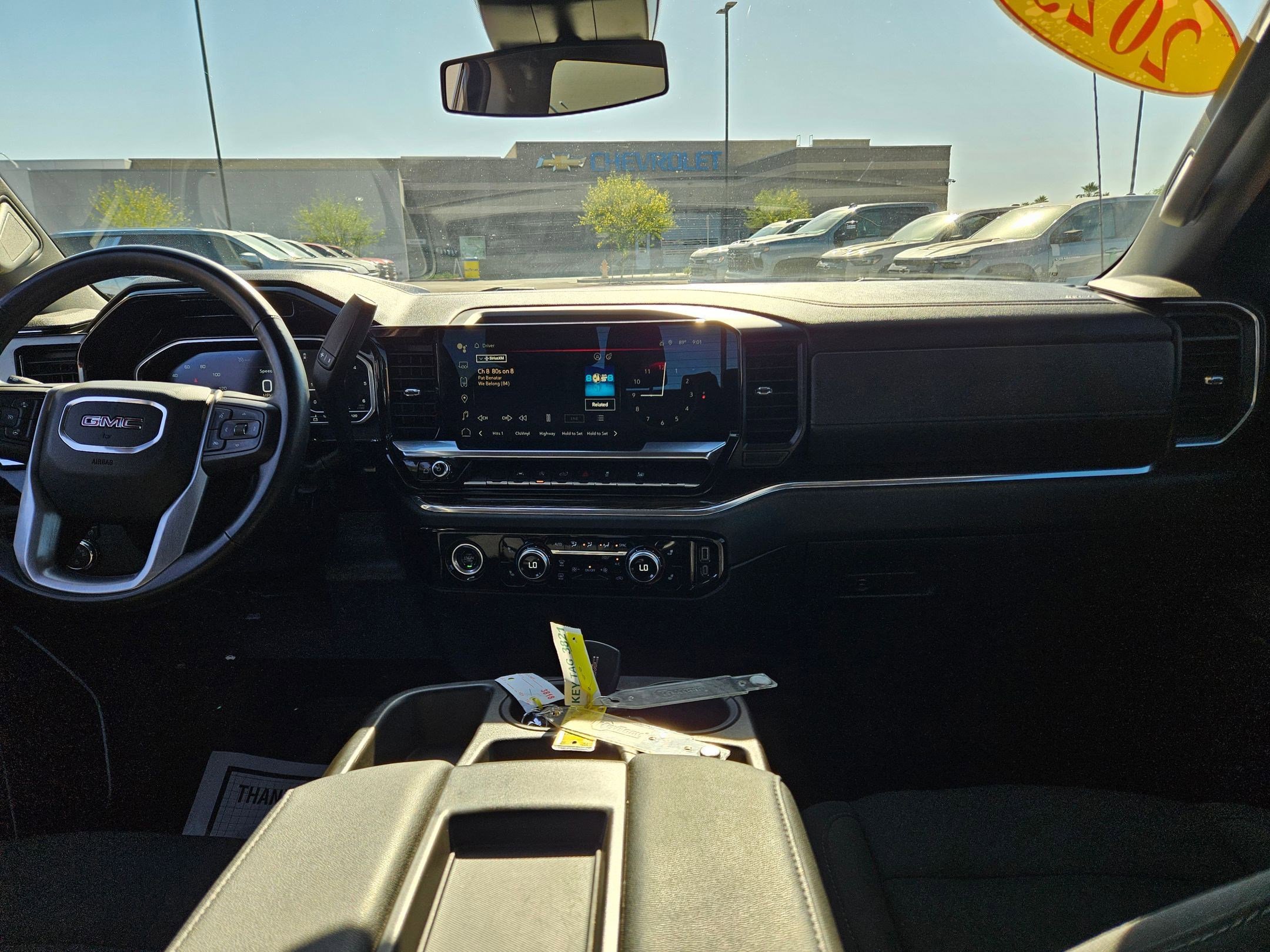 Used 2023 GMC Sierra 1500 SLE image 15