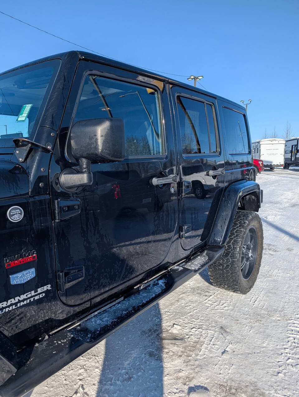 Used 2011 Jeep Wrangler Unlimited 70th Anniversary w/ Connectivity Group image 13