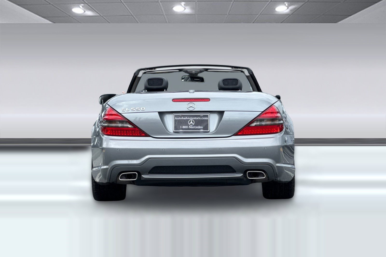 Used 2012 Mercedes-Benz SL 550 image 9