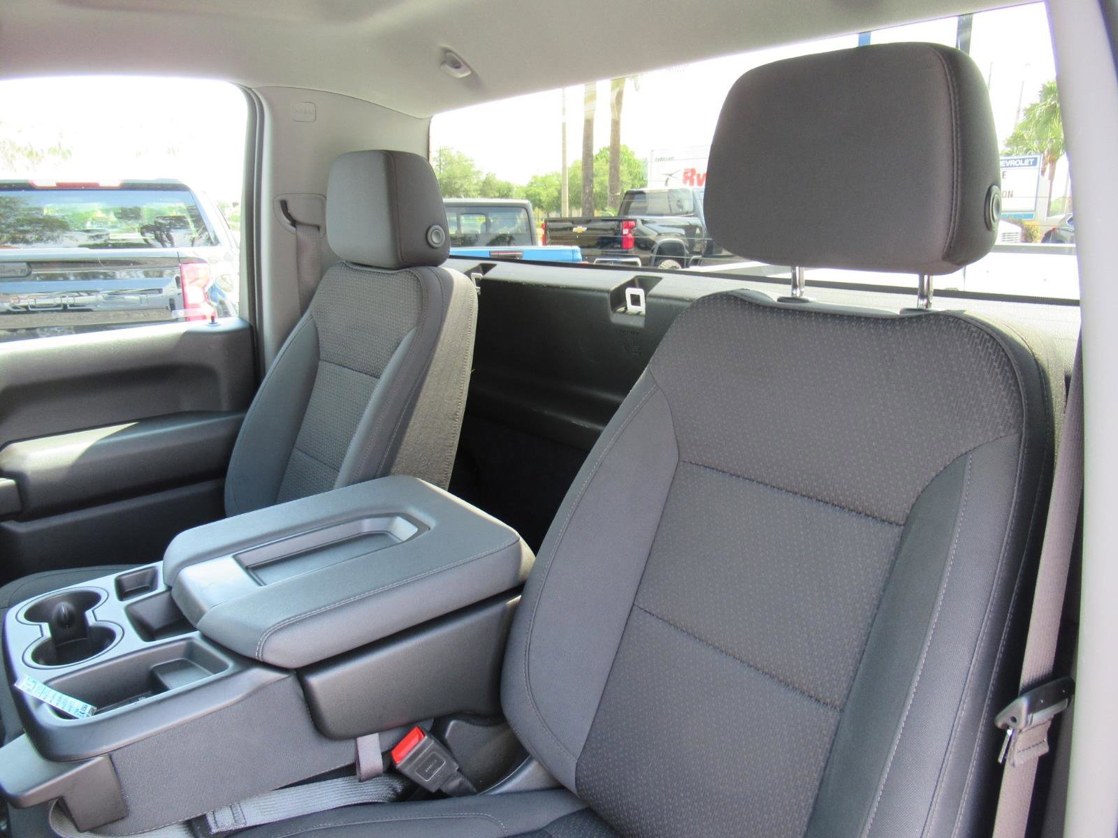 Used 2025 Chevrolet Silverado 2500 W/T w/ WT Convenience Package RWD image 18