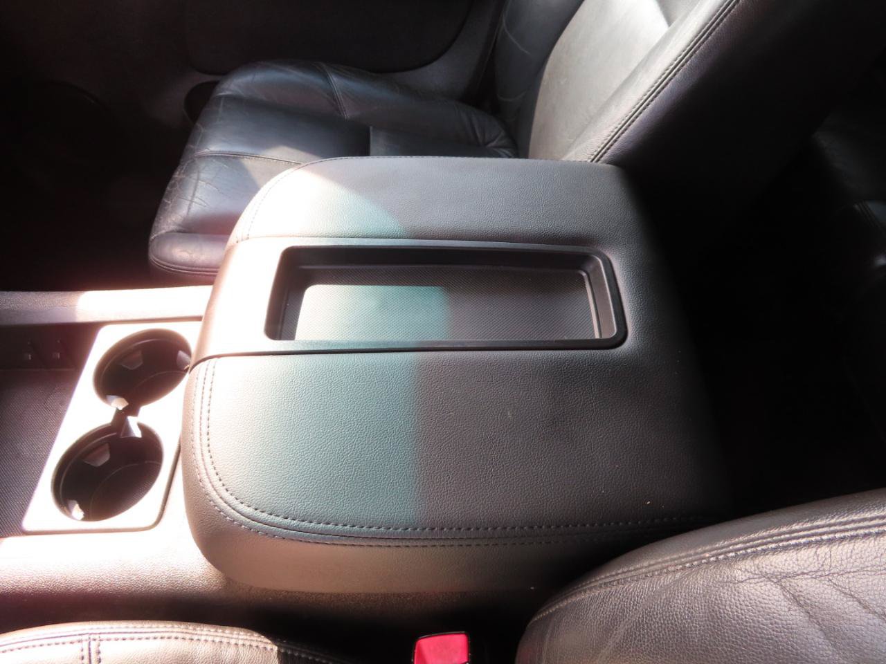 Used 2008 Chevrolet Silverado 2500 LTZ w/ Safety Package AWD/4WD image 41