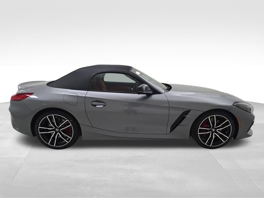 New 2026 BMW Z4 M40i w/ Premium Package RWD image 11