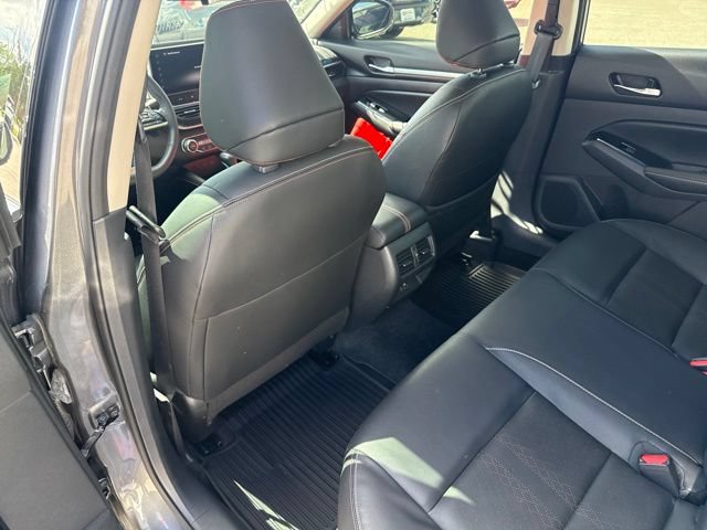 Used 2024 Nissan Altima 2.0 SR FWD image 18