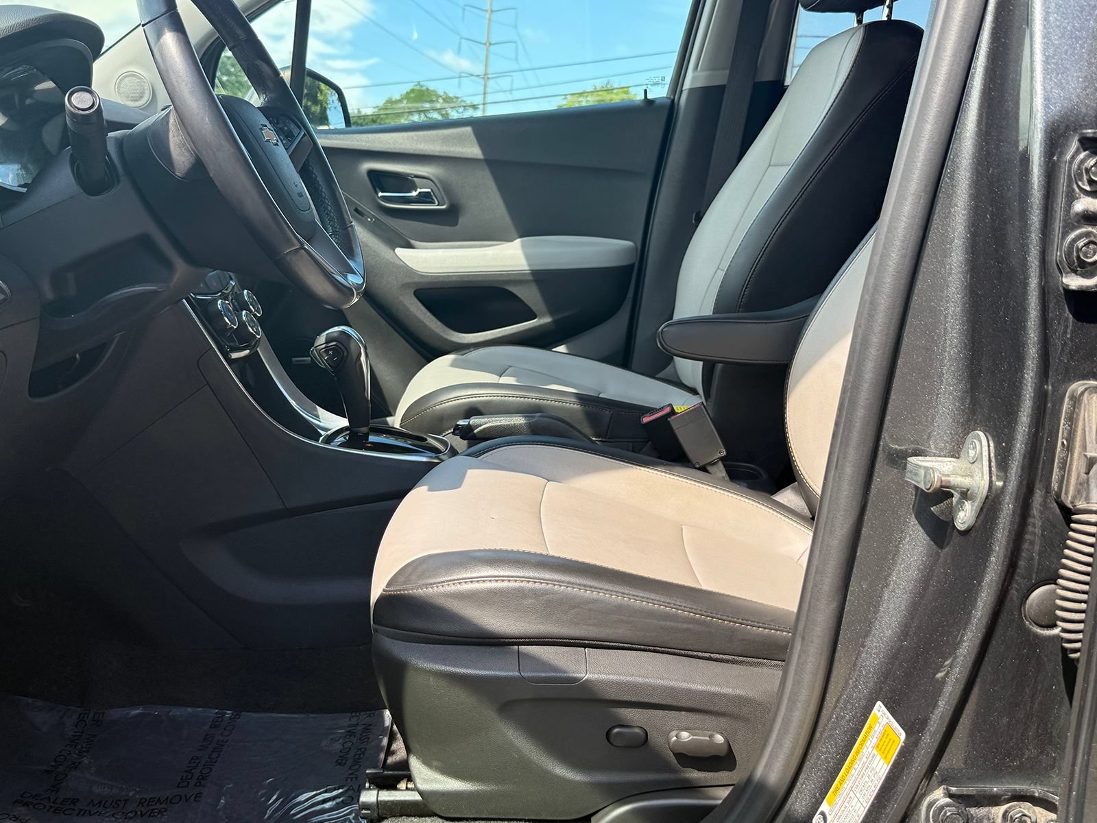 Certified 2020 Chevrolet Trax Premier AWD/4WD image 15