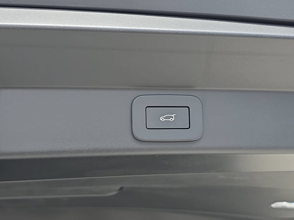 New 2026 Land Rover Range Rover Sport SE AWD/4WD image 13