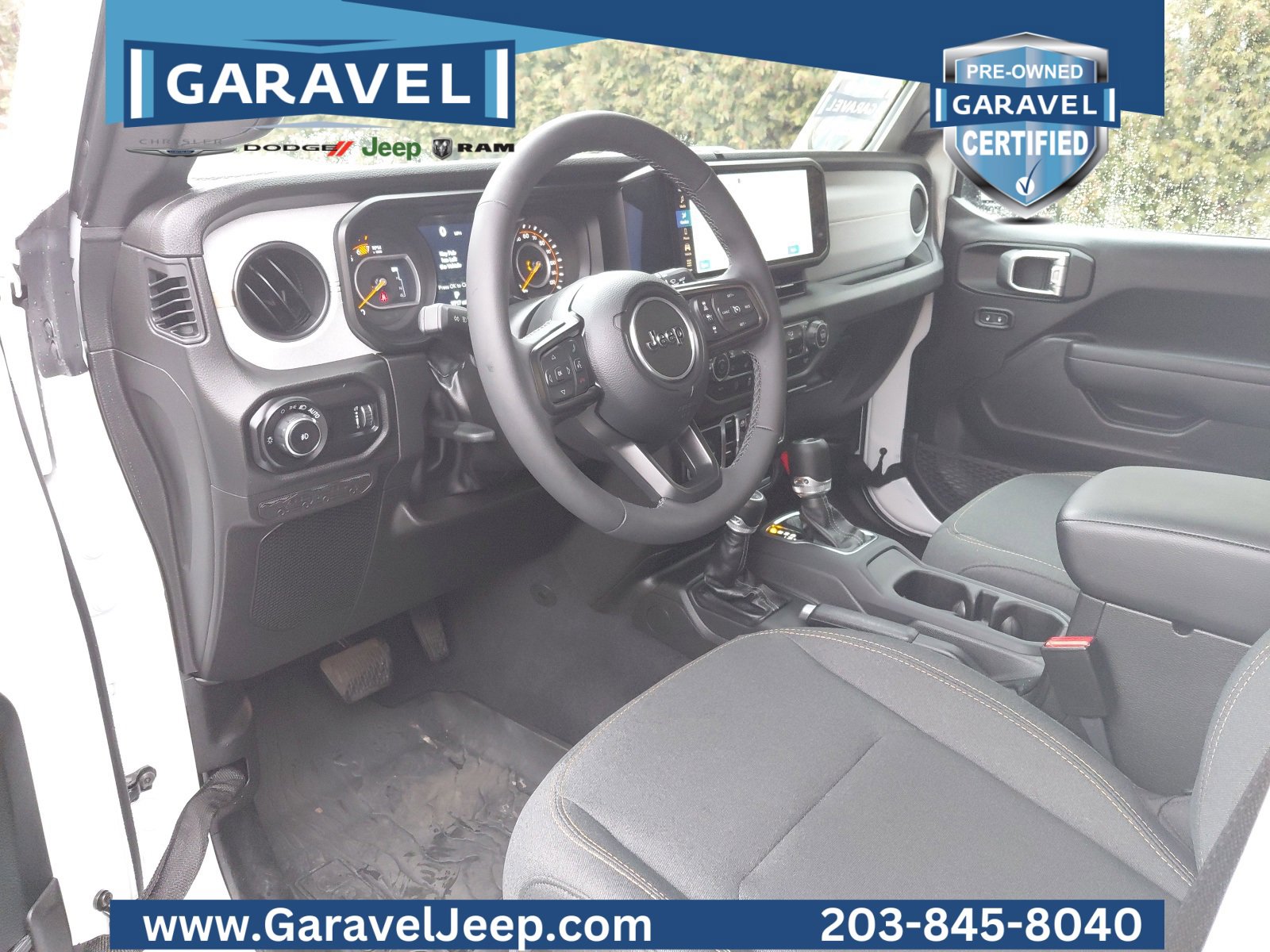 Used 2025 Jeep Wrangler Sport S image 22