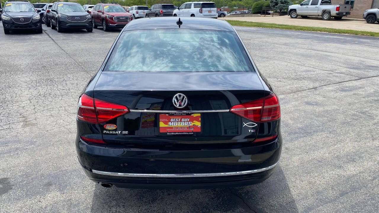 Used 2016 Volkswagen Passat 1.8T SE FWD image 4