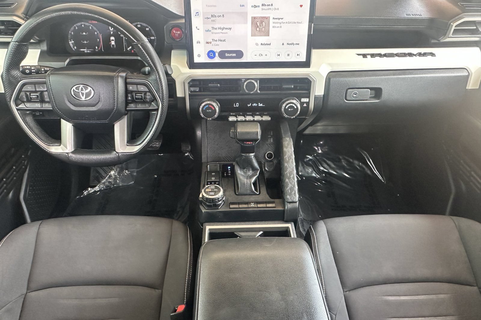 Used 2024 Toyota Tacoma TRD Off-Road AWD/4WD image 16