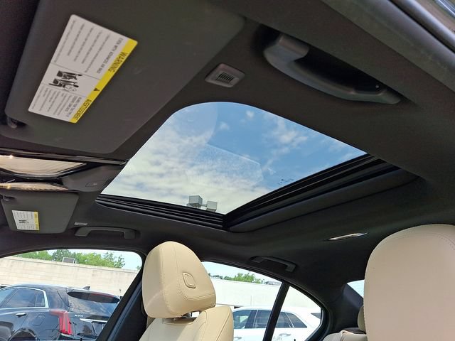 Used 2020 BMW 330i xDrive Sedan w/ Convenience Package AWD/4WD image 16