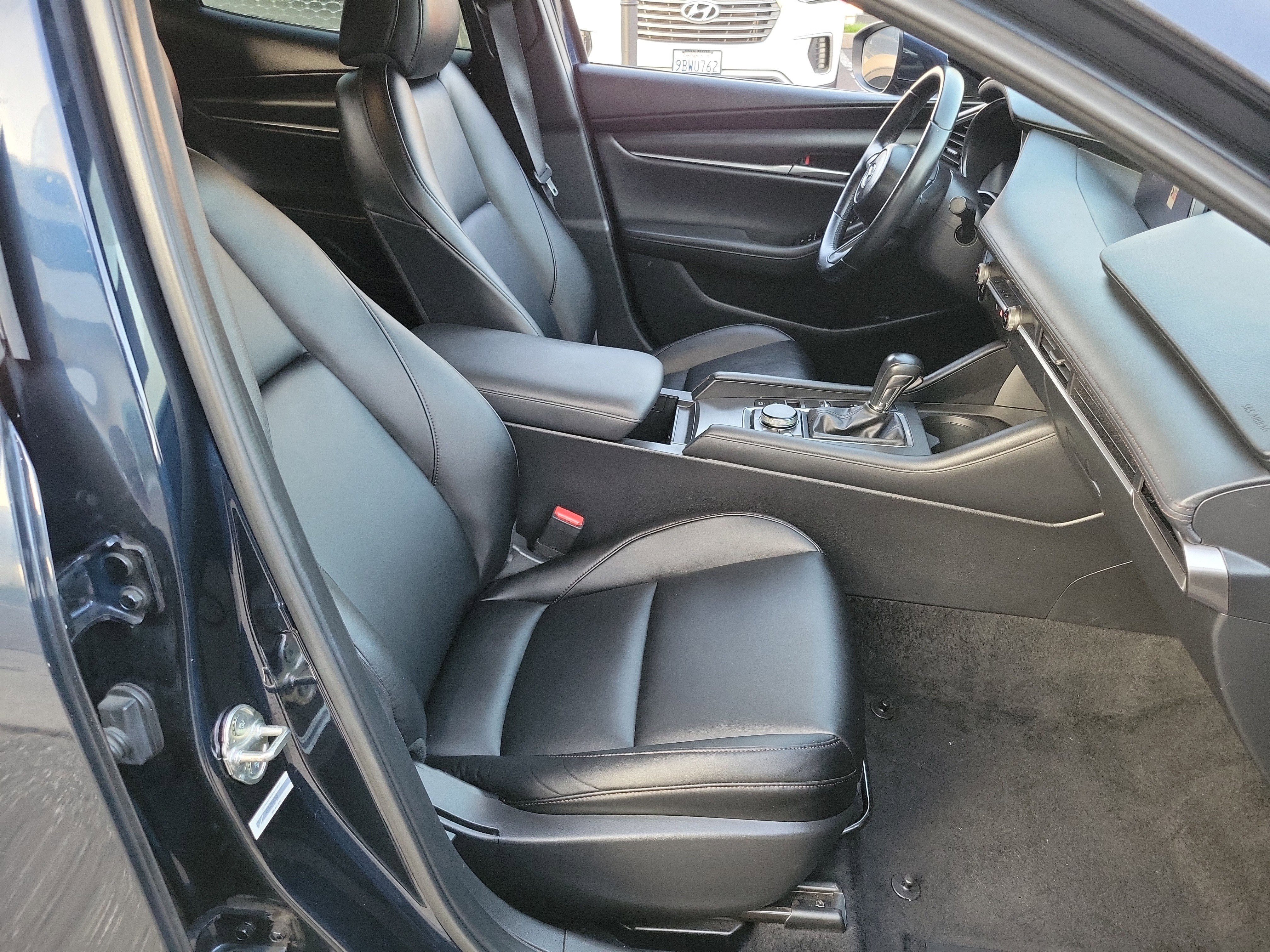 Used 2021 MAZDA MAZDA3 s image 18