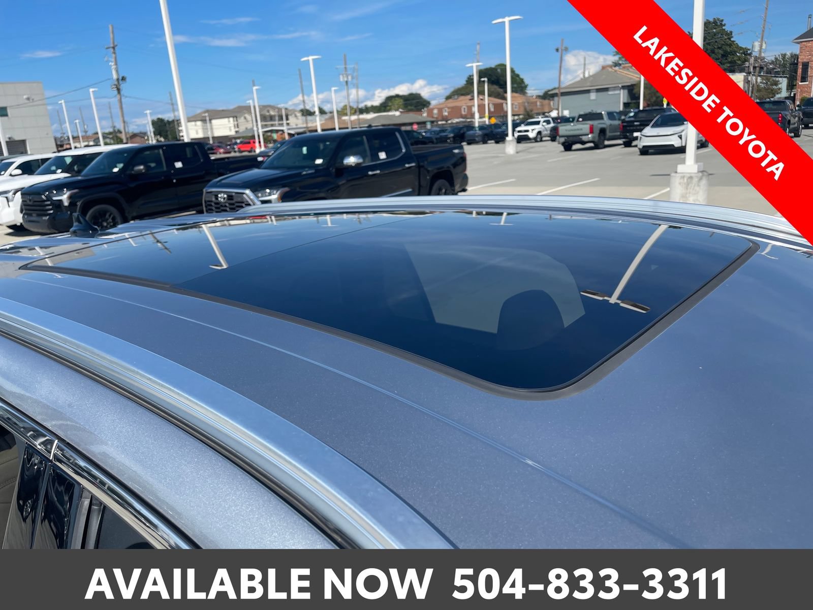 Used 2023 Lincoln Aviator Reserve w/ Equipment Group 201A RWD image 9