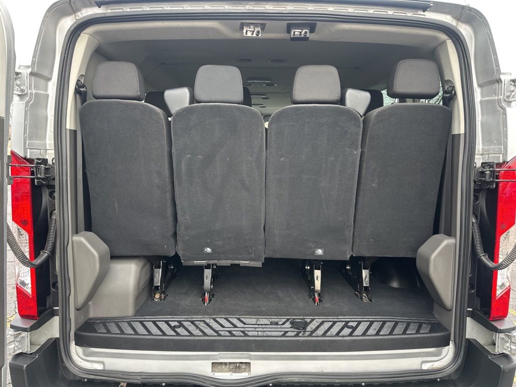 Used 2022 Ford Transit 350 XLT image 16