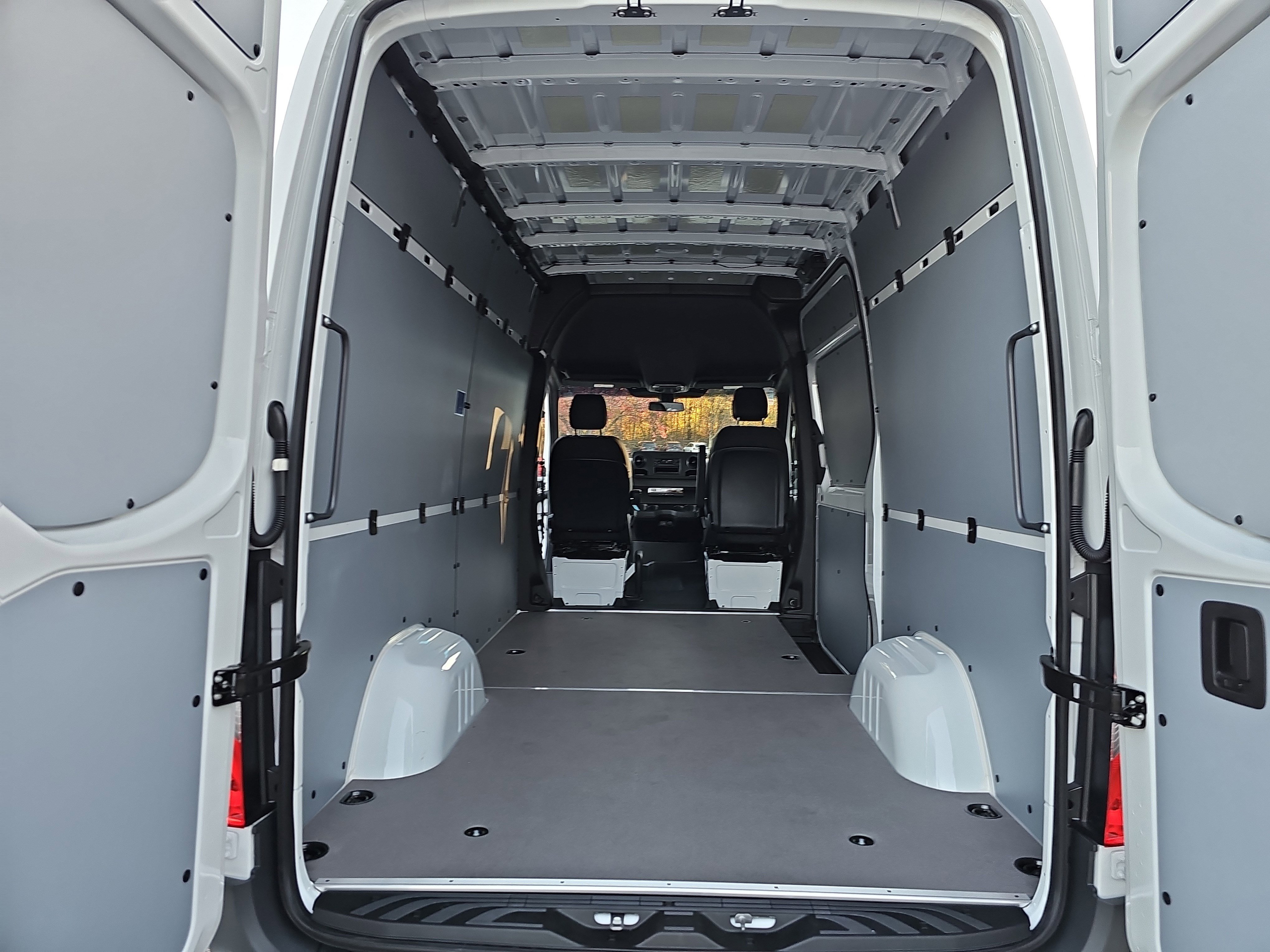 New 2026 Mercedes-Benz Sprinter 2500 image 14