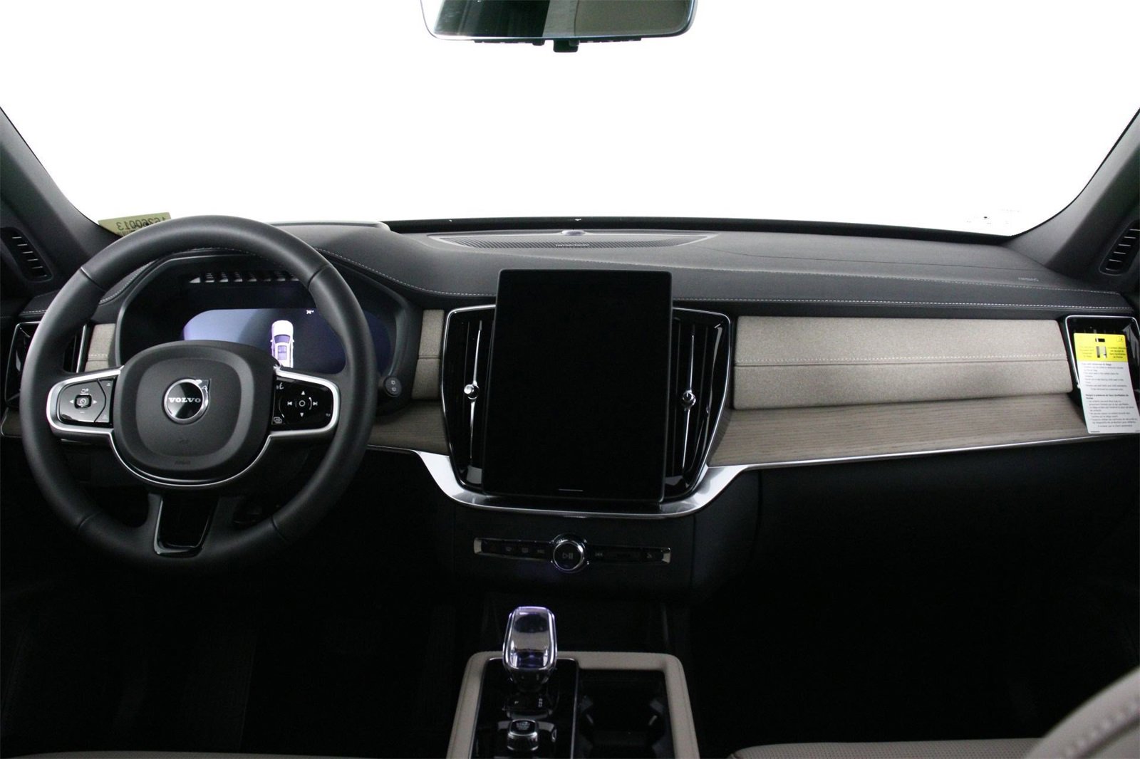 New 2026 Volvo XC90 B5 Ultra image 5