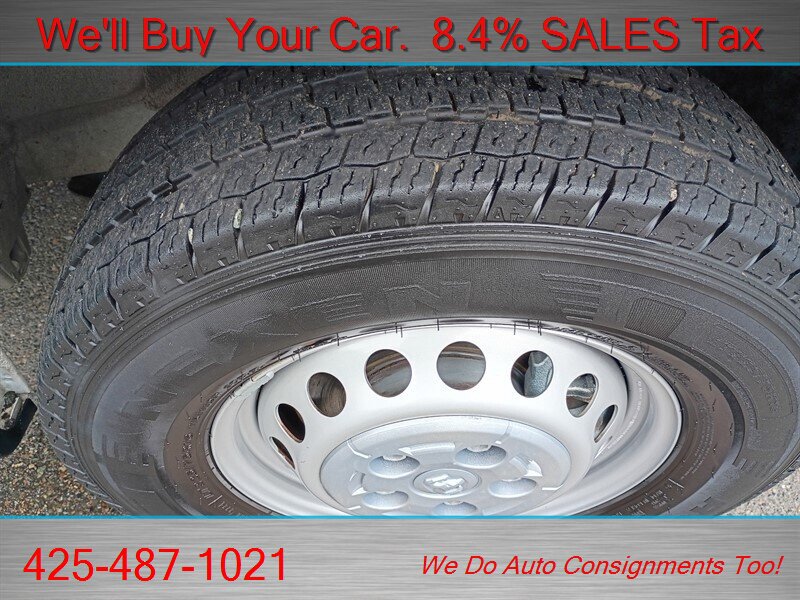 Used 2025 RAM ProMaster 2500 w/ Convenience Group FWD image 18