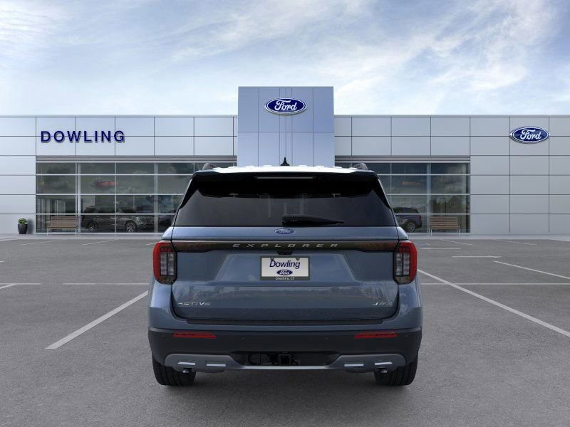 New 2026 Ford Explorer Active w/ Active Comfort Package image 5