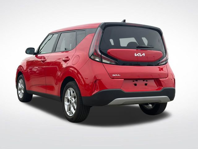 Used 2025 Kia Soul LX w/ LX Technology Package FWD image 20