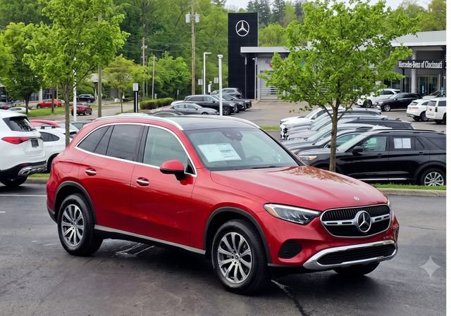 New 2026 Mercedes-Benz GLC 300 4MATIC image 1