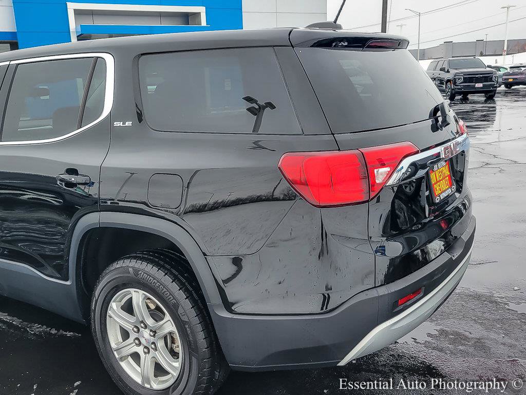 Certified 2017 GMC Acadia SLE image 6