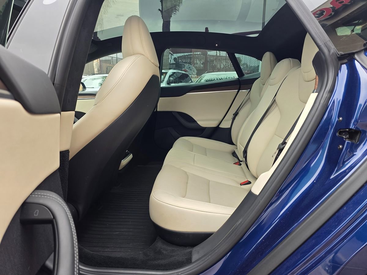 Used 2024 Tesla Model S AWD/4WD image 23