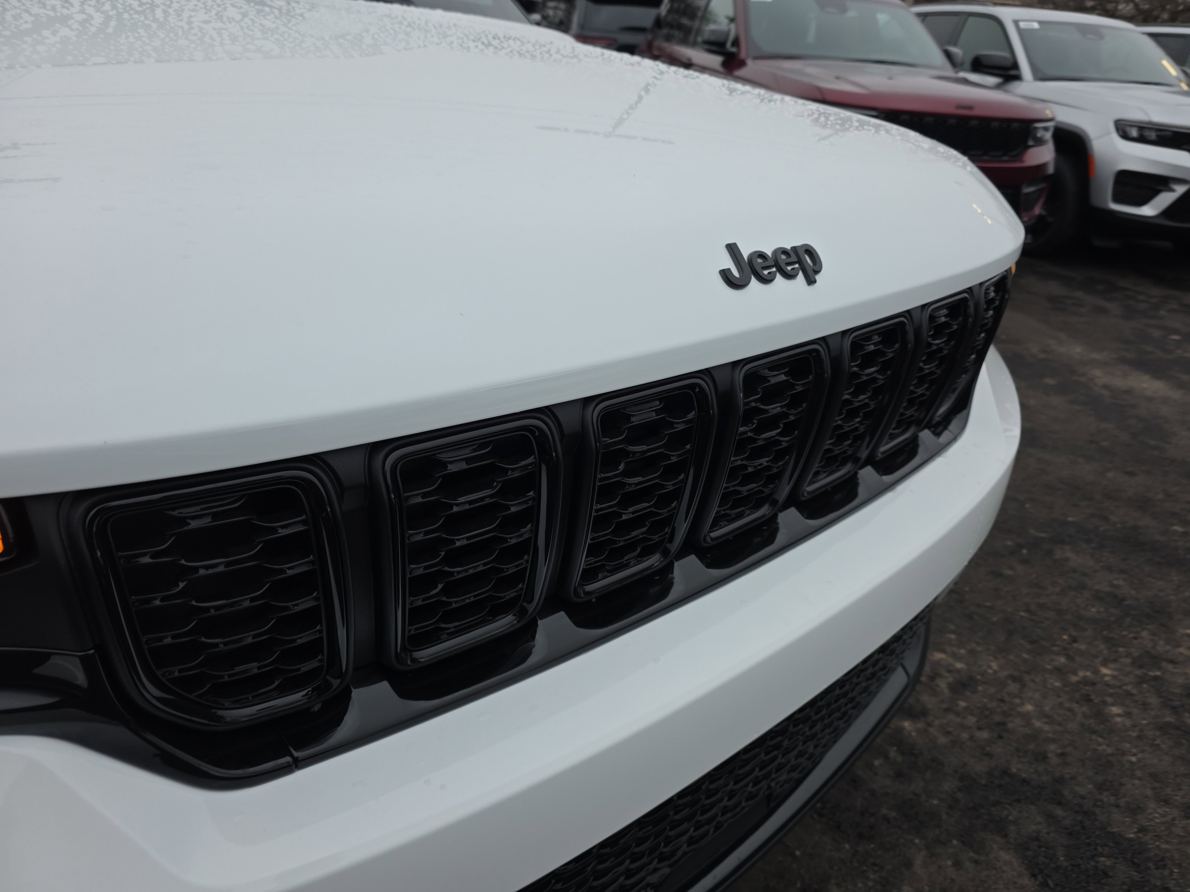 New 2025 Jeep Grand Cherokee Limited image 25