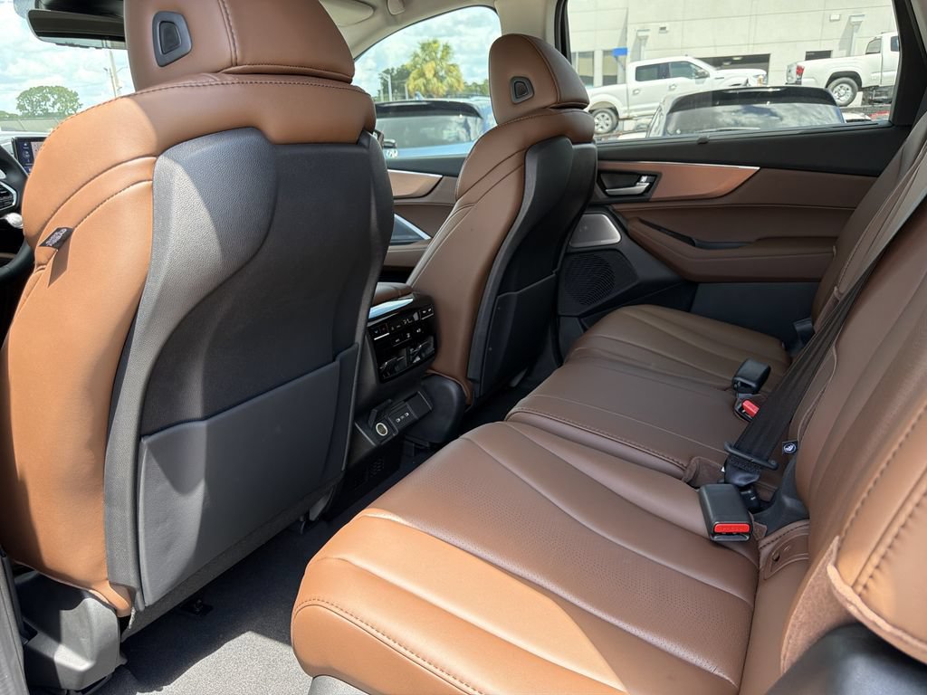 New 2026 Acura MDX w/ Technology Package FWD image 17