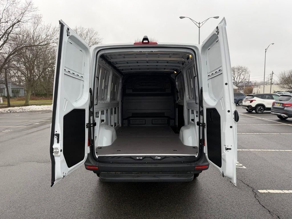 New 2026 Mercedes-Benz Sprinter 2500 image 6