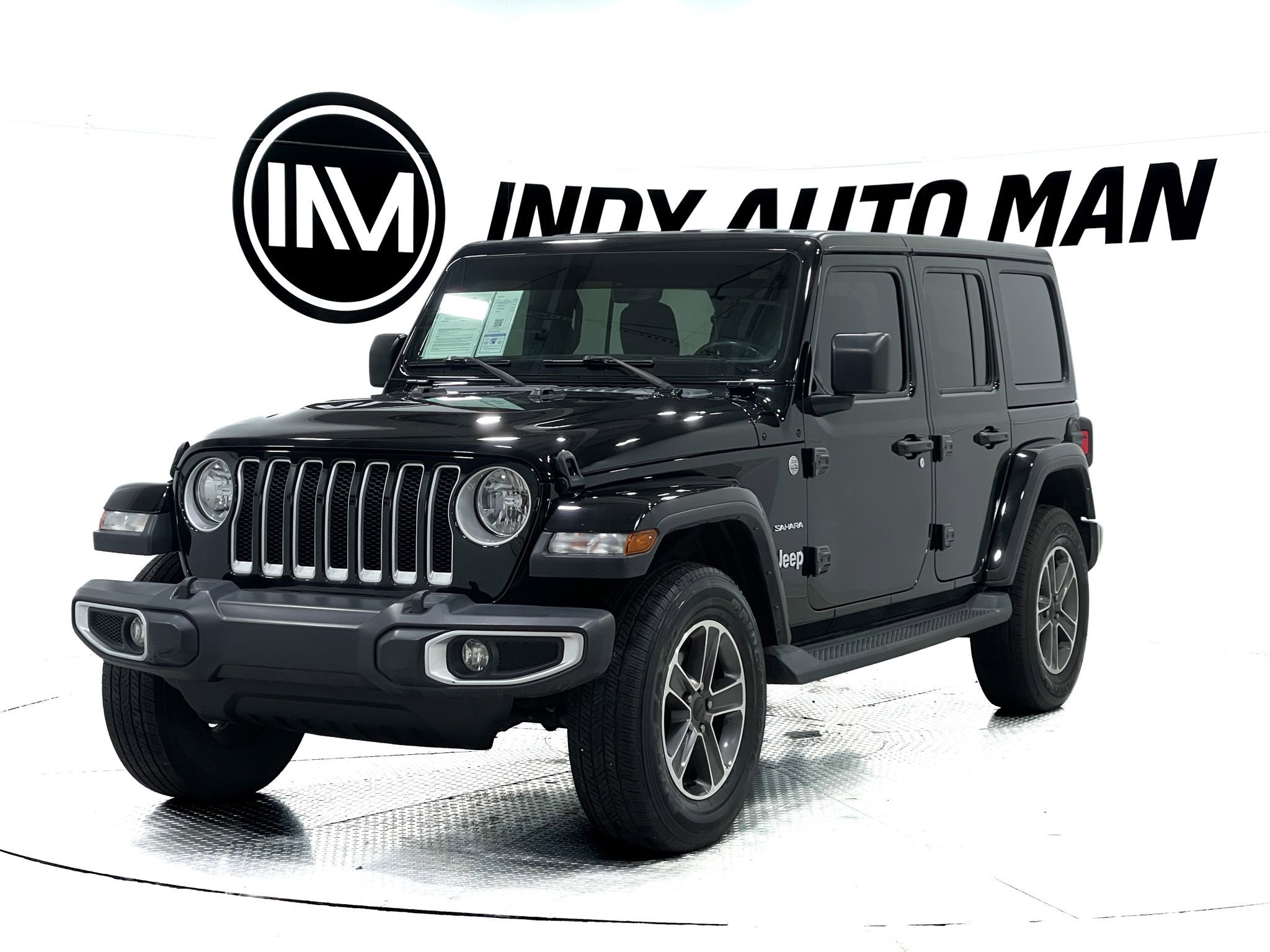 Used 2023 Jeep Wrangler Sahara w/ Cold Weather Group image 8