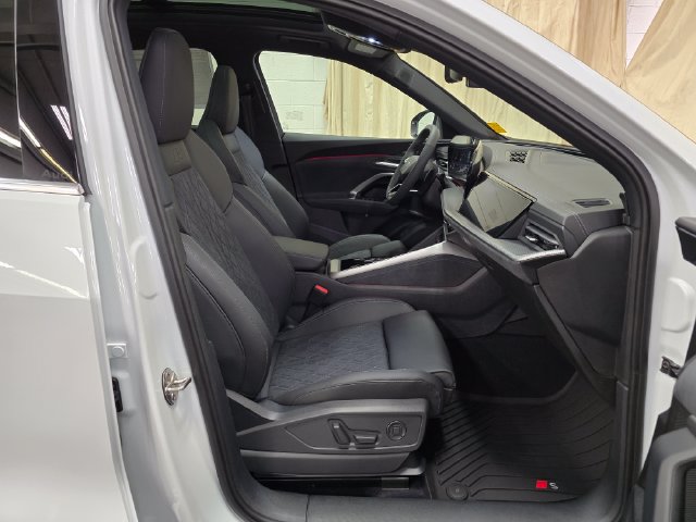 New 2026 Audi SQ5 Premium Plus AWD/4WD image 31