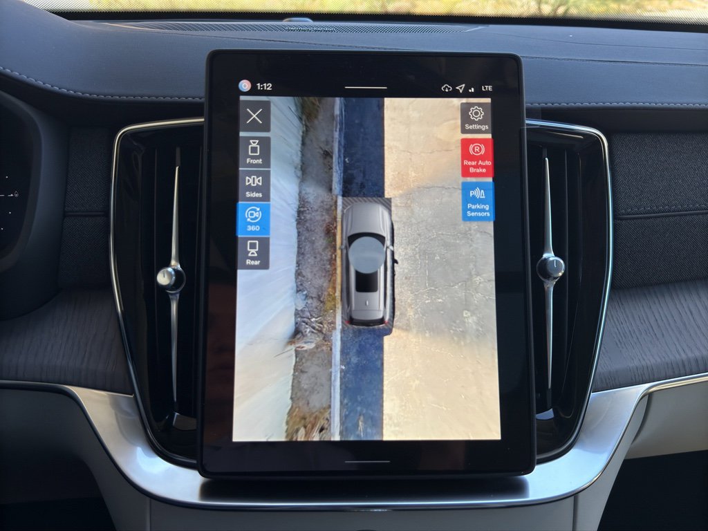 New 2026 Volvo XC90 T8 Ultra w/ Protection Package Premier image 24