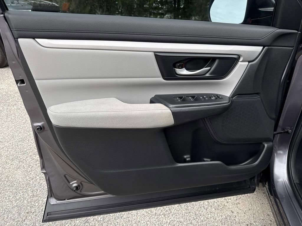 Used 2017 Honda CR-V LX image 22