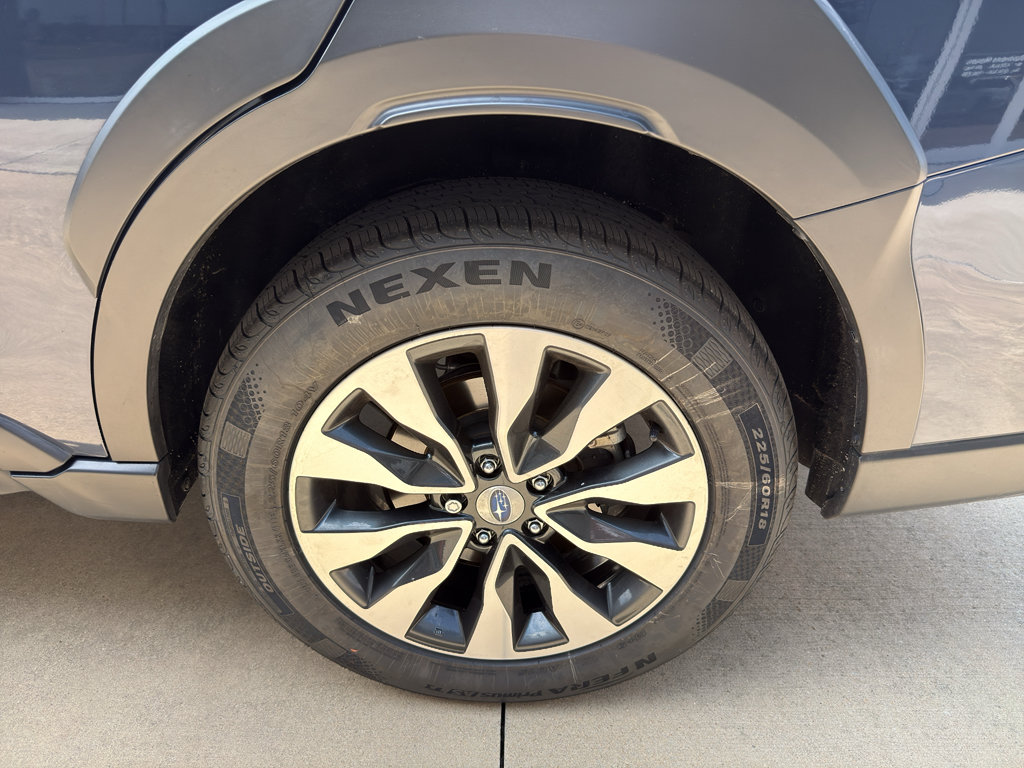 Used 2024 Subaru Outback Limited AWD/4WD image 15