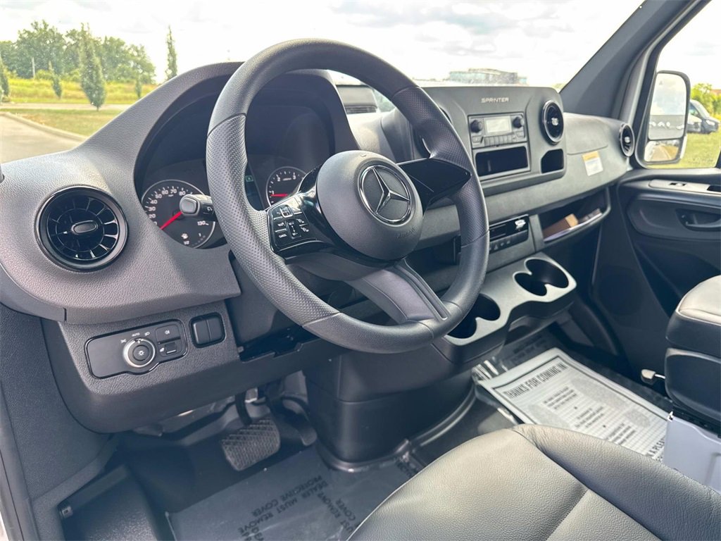 New 2025 Mercedes-Benz Sprinter 2500 image 20