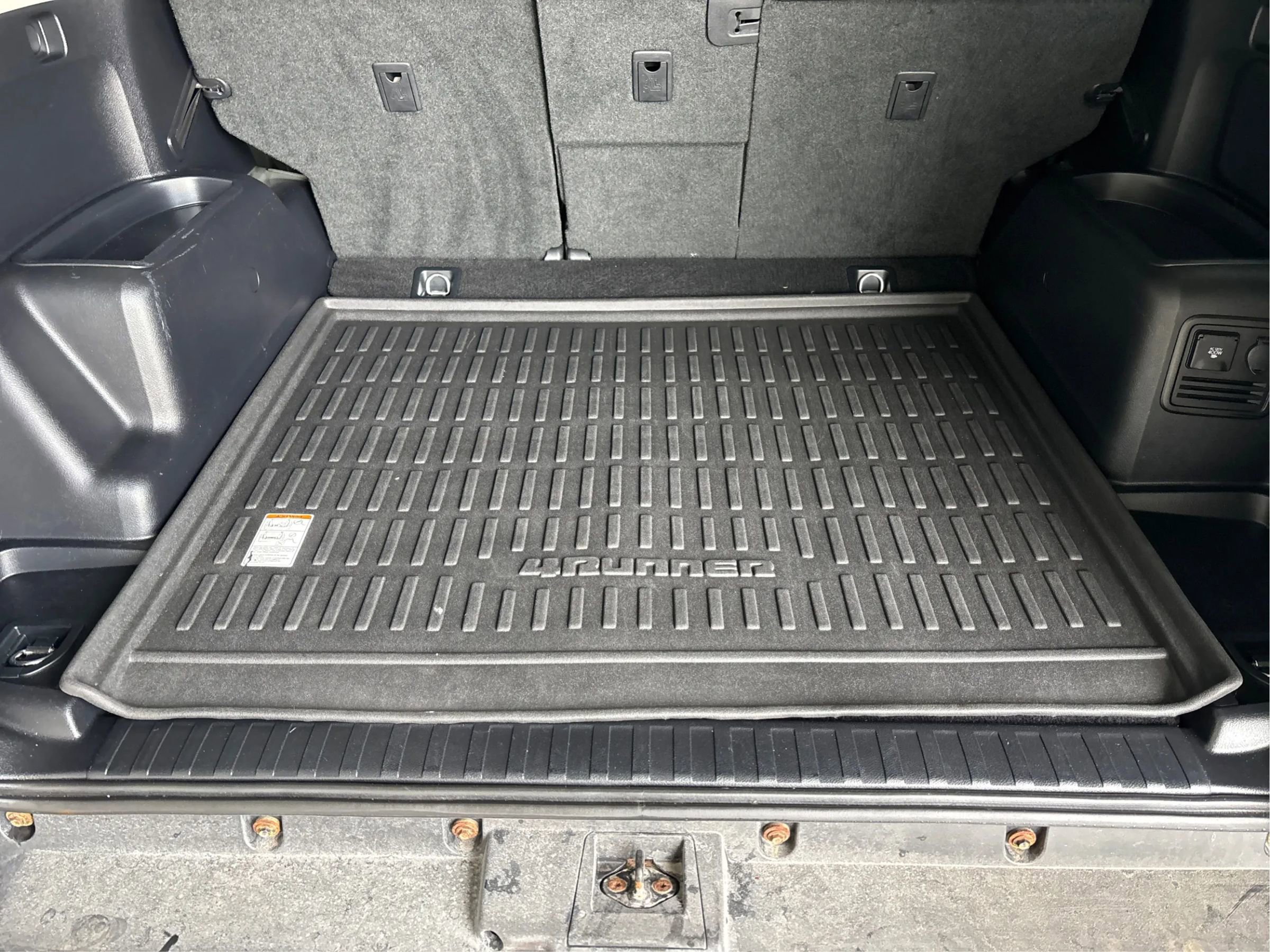 Used 2018 Toyota 4Runner Limited image 16