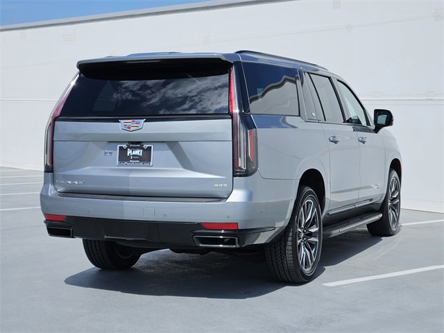 Used 2024 Cadillac Escalade ESV Sport image 7