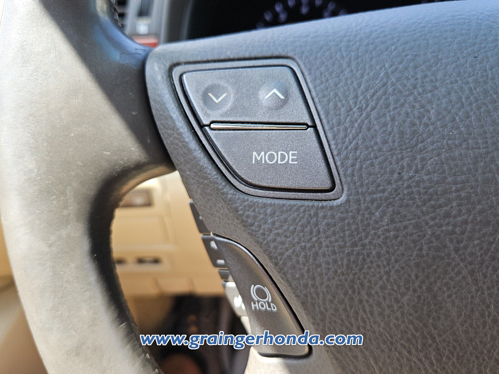 Used 2011 Lexus LS 460 L w/ Luxury Pkg RWD image 20