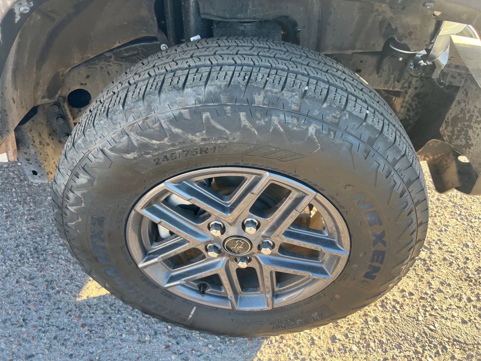 Used 2025 Jeep Wrangler Sport S image 30