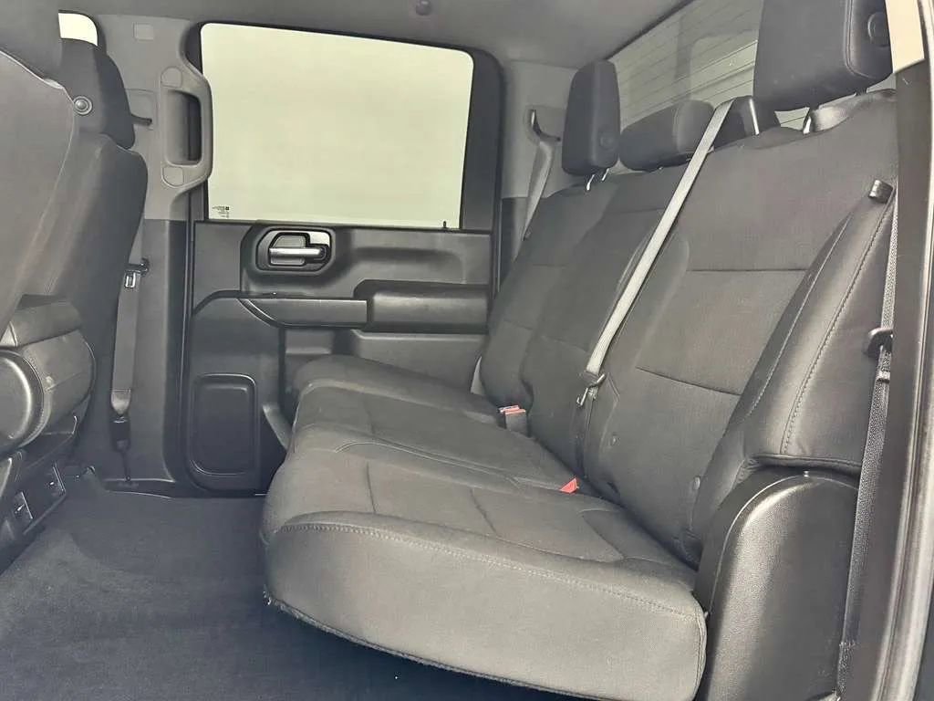 Used 2020 Chevrolet Silverado 2500 Custom w/ Custom Convenience Package AWD/4WD image 17